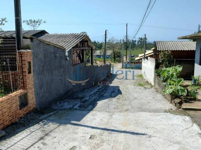 #48 - Casa para Venda em Navegantes - SC - 2