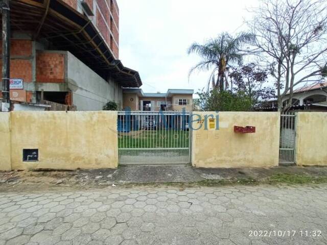 Casa para Venda em Navegantes - 4