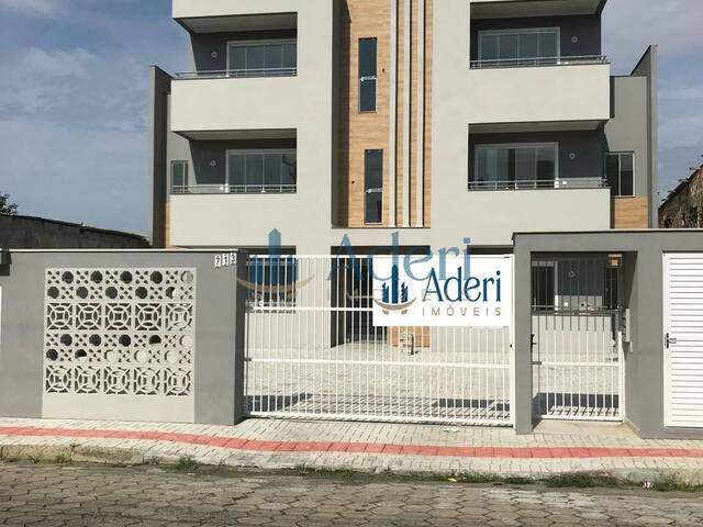 #170 - Apartamento para Venda em Navegantes - SC