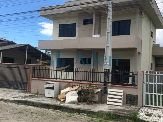 #190 - Casa para Locação em Navegantes - SC